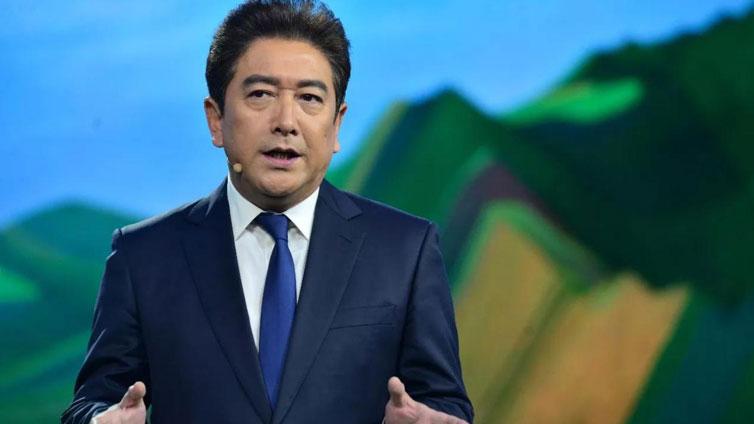 为CCTV主持人水均益点赞